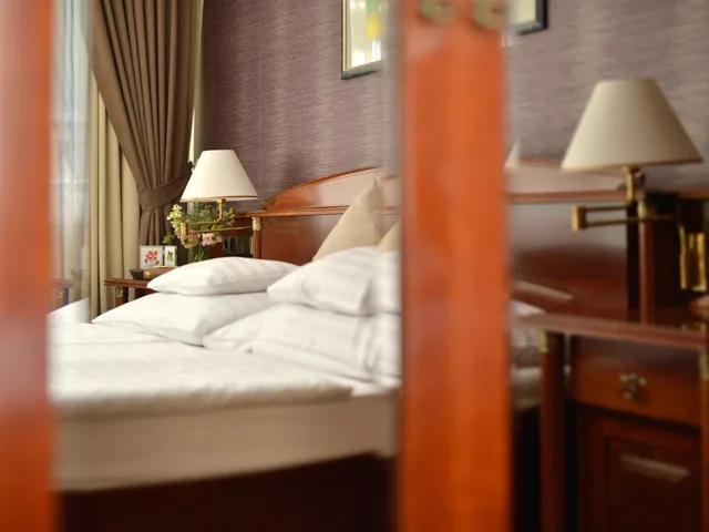 Junior Suite, Superior, Hotel Carbona Thermal Spa 1/3