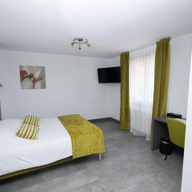 غرفة بسرير مزدوج، HOTEL-RESTAURANT LE REGAL 6/7