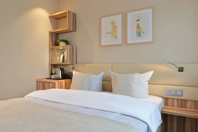 غرفة مفردة بسرير كوين، Parkhotel Oberhausen 2/4