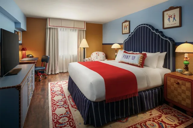 غرفة قياسية بسرير كينج، Graduate by Hilton Dallas 4/5