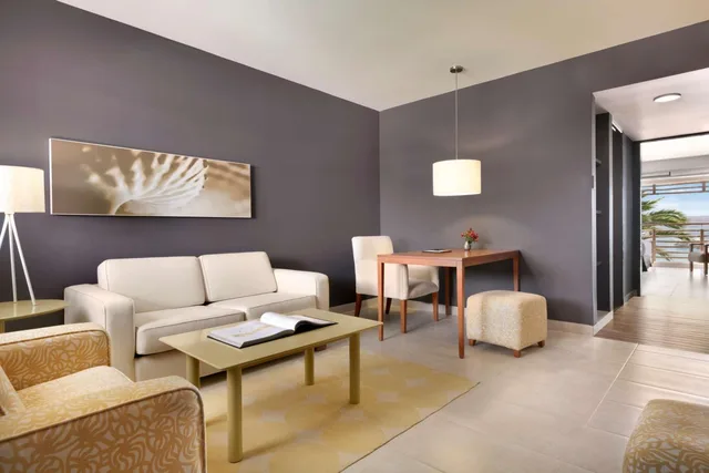 جناح بسريرين مزدوجين بإطلالة على الحديقة بشرفة، The Legend Paracas Resort, a Destination by Hyatt Hotel 2/3