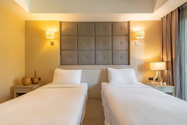 غرفة سوبيريور بسريرين منفصلين بإطلالة على المسبح، Oun Hotel Bangkok 2/10
