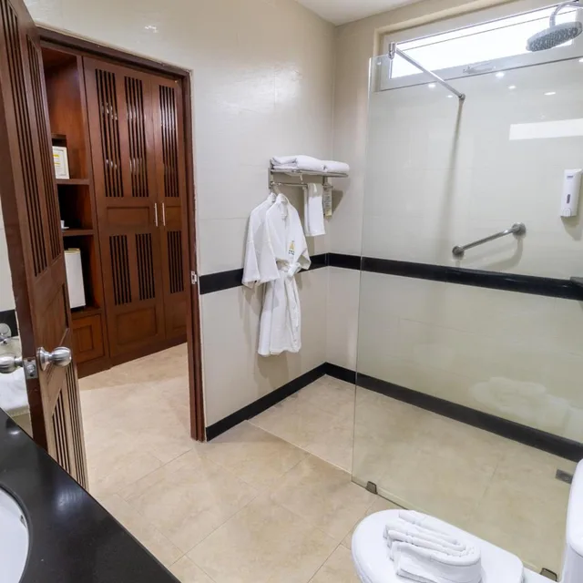 Deluxe, King Bed, Pool Access، Thai Garden Resort 10/10