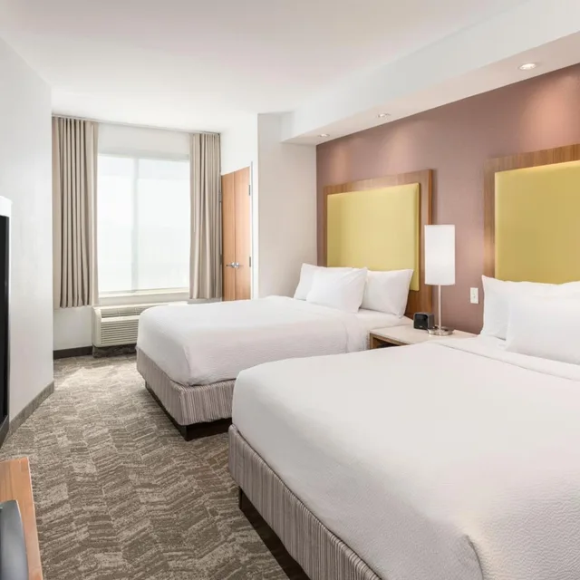 Studio, 2 Queen Beds, Sofa, Springhill Suites By Marriott Lafayette South At River Ranch 2/10