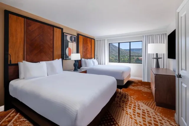 غرفة بسريرين كوين لذوي الإعاقة، Hilton Sedona Resort At Bell Rock 5/10