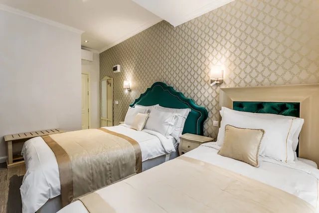 غرفة بسريرين منفصلين، Old Town Boutique Hotel 1/10