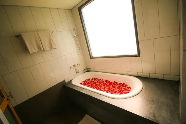 جناح تنفيذي بسرير كينج، Liberta Hotel Jimbaran 8/8