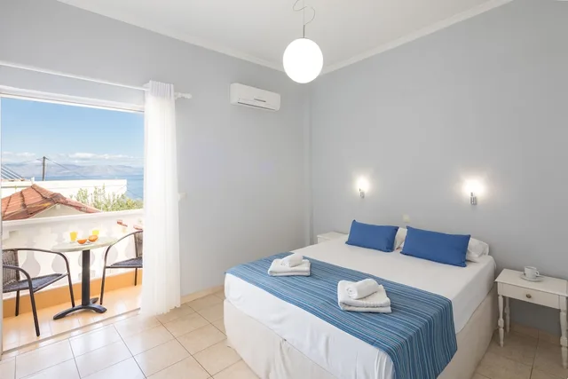 غرفة كلاسيكية بسرير كوين بشرفة، Bella Vista hotel & studios Corfu 3/8