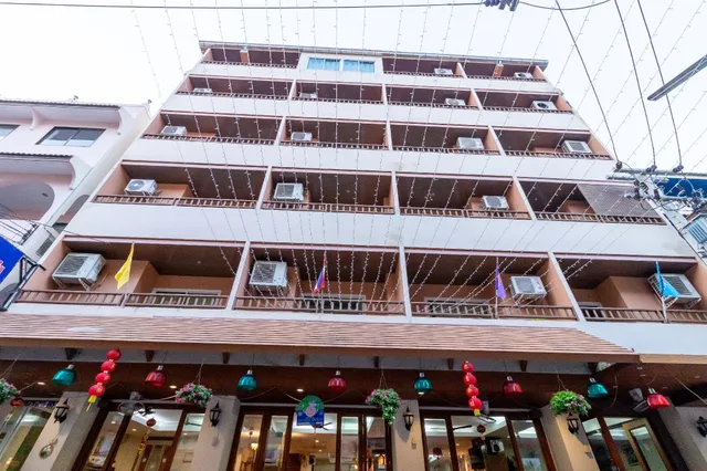 غرفة ديلوكس ثلاثية بغرفة نوم واحدة، Thipurai Beach Hotel 1/1
