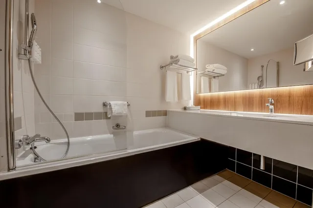 غرفة قياسية بسرير كوين بإطلالة على المدينة، Radisson Hotel Manchester City Centre, A Verified Net Zero Hotel 9/10