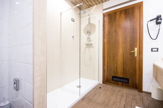 غرفة كومفورت بسرير مزدوج أو سريرين منفصلين، Best Western Modena District 4/5