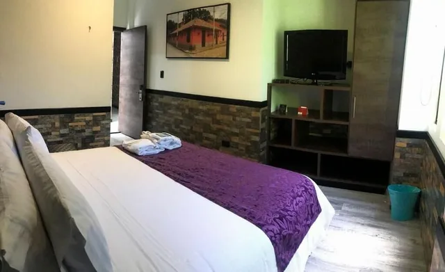 غرفة قياسية بسرير كوين، Posada La Marinera 4/8