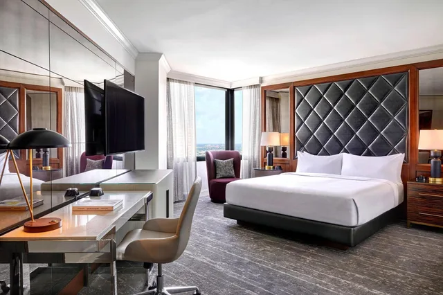 Premium, King Bed, Jw Marriott New Orleans 1/5