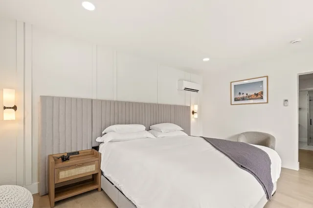 غرفة بريميوم بسرير كينج بإطلالة على الحديقة بحمام خاص، Casa Oliver Hotel & Resort - A Gay Mens Resort 6/10
