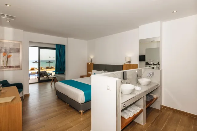 Suite, Sea Side, Private Pool, Cavo Orient Beach Hotel 7/9