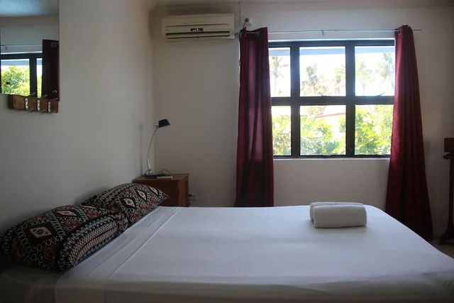 غرفة بسرير مزدوج، Bluewater Lodge - Hostel 1/3