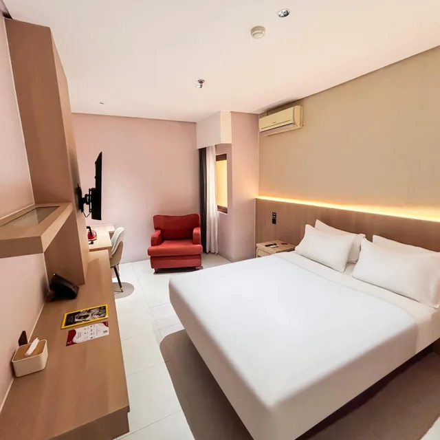 Smart, Deluxe, Shankee Sudirman 1/3