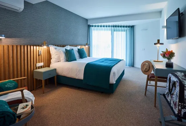 Deluxe, Double Bed, Balcony, Rochavau Hotel 3/3