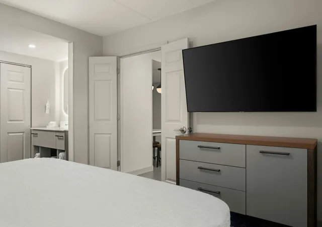 جناح بسرير كينج بغرفة نوم واحدة، Homewood Suites by Hilton Richmond-Chester 2/5