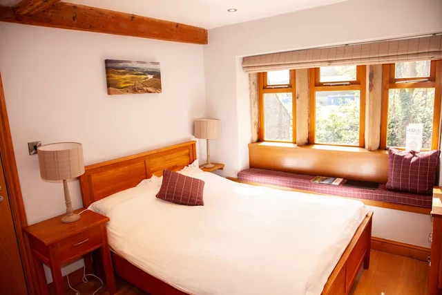 Standard, Double Bed, The Rooms at the Nook 5/8