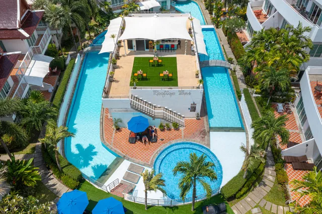 جناح غراند، Phunawa Resort 1/1