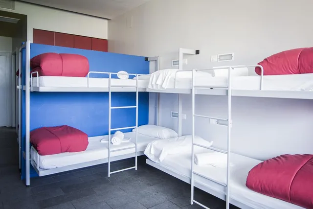 Standard, Triple, 2 Bunk Beds, Centre Esplai Hostel 1/3