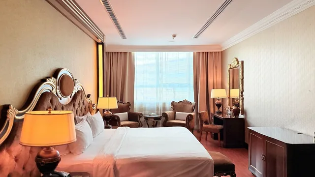 جناح غراند، Sunday Hotel Al Barsha Dubai Mall of the Emirates Formerly Grand Excelsior Al Barsha 1/7