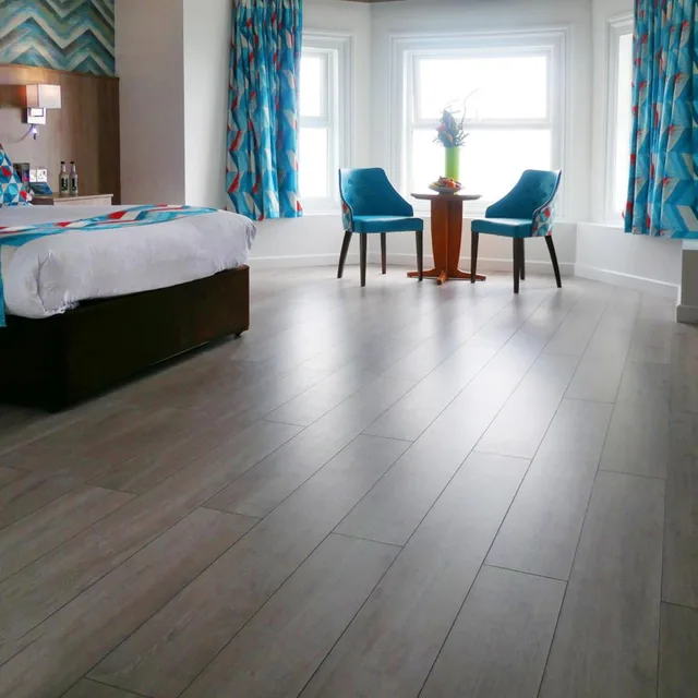 غرفة بسرير مزدوج بإطلالة على البحر بشرفة، The Suncliff Oceana Collection 2/4