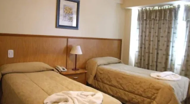 غرفة بسريرين منفصلين، Hotel Internacional Bariloche 3/3