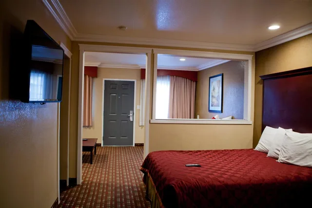 جناح عائلي ديلوكس، Budget Inn Anaheim 2/10