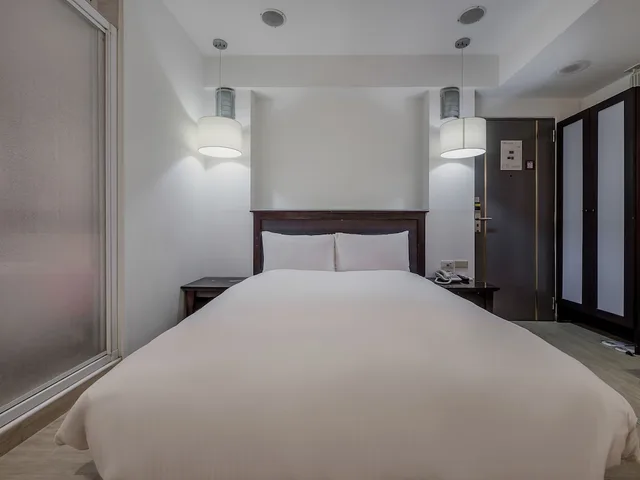 Standard, Double Bed, No Window، Kindness Hotel Xin Jue Jiang 2/10