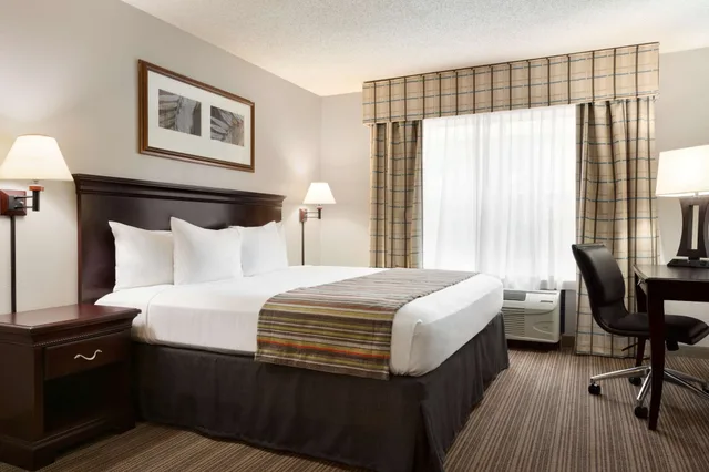 جناح بسرير كينج بغرفة نوم واحدة، Country Inn & Suites by Radisson, Kingsland Naval Base Area 2/2