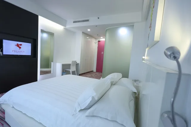 غرفة ديلوكس بسرير كوين، Pegasus Hotel Shah Alam 2/3