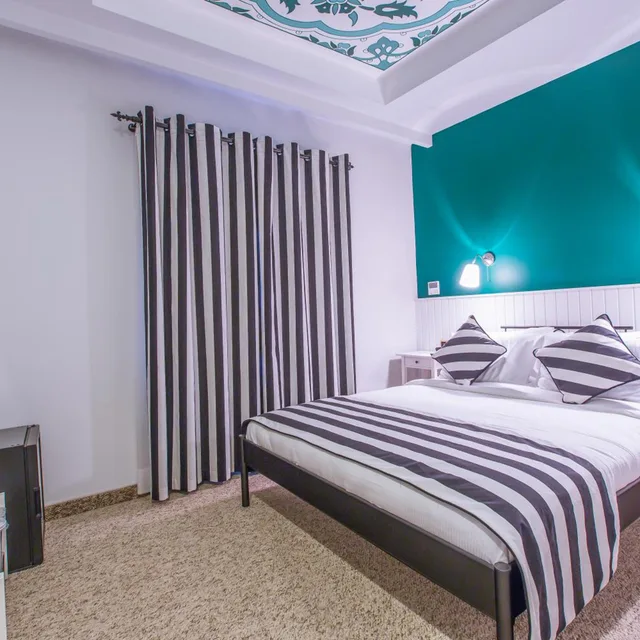 جناح، Araf Hotel 1/10