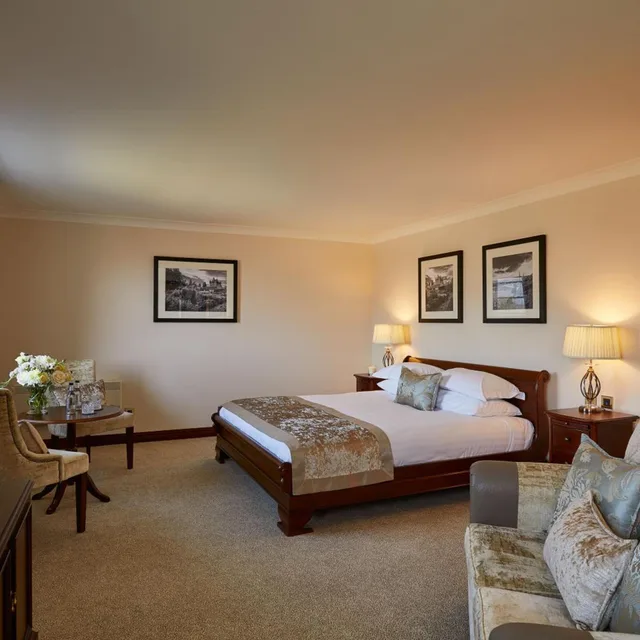 Super, Deluxe, Suite, Macdonald Drumossie Hotel 1/4