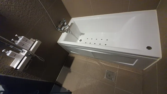 غرفة بريميوم بسرير مزدوج، West In Hotel 7/10