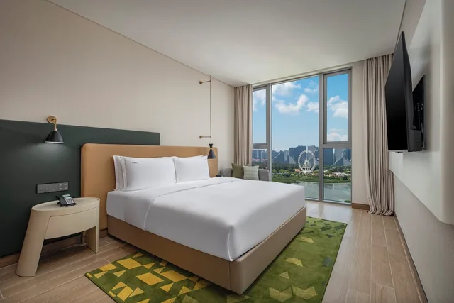 غرفة بريميوم بسرير كينج، Holiday Inn Beihai Silver Beach by IHG 2/6
