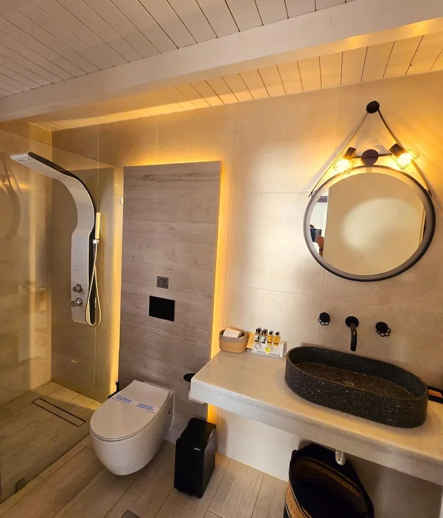 غرفة سوبيريور بسرير كوين بإطلالة على البحر، Afrodite Hotel 7/9