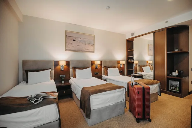 غرفة سوبيريور ثلاثية بثلاثة أسرّة بغرفة نوم واحدة، Diamond Hotel Baku 4/10