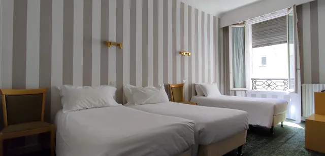 غرفة كلاسيكية ثلاثية، GRAND HOTEL DU HAVRE 1/3