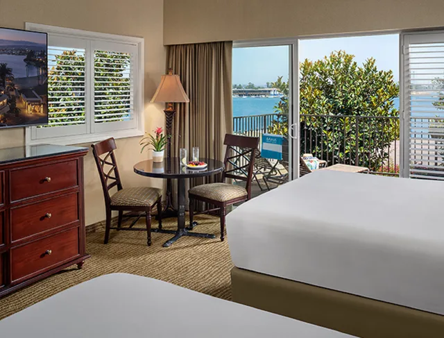 Bay Suite, 2 Queen Beds، Bahia Resort Hotel 1/1
