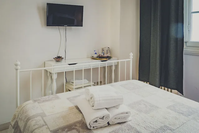 غرفة أساسية بسرير كوين بحمام مشترك، Il Gattopardo Firenze 9/10