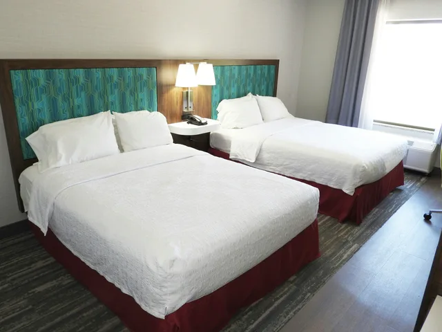 غرفة بسريرين كوين، Hampton Inn And Suites Flowery Branch 1/5