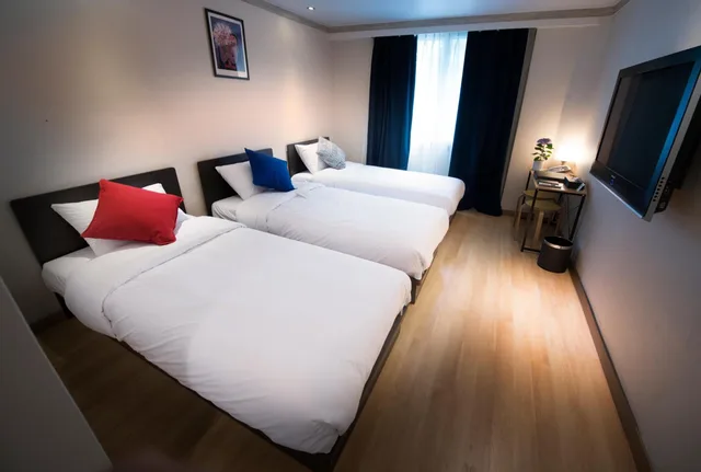 غرفة قياسية ثلاثية بثلاثة أسرّة، Lavita Hotel 2/2