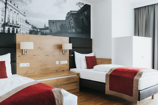 شقة ديلوكس بسريرين منفصلين لذوي الإعاقة، Parks 73 The Townhouse Hotel 2/5