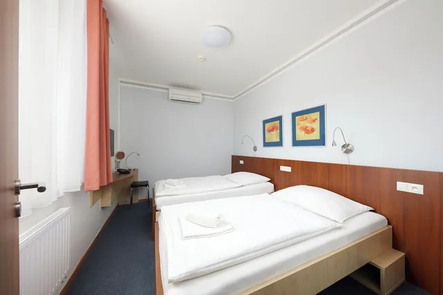جناح جونيور بسرير مزدوج مع أريكة، Hotel Nikolas 2/4