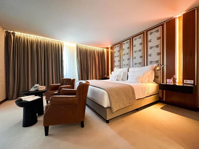 غرفة ديلوكس بسرير مزدوج، Wine And Books Porto Hotel 1/2