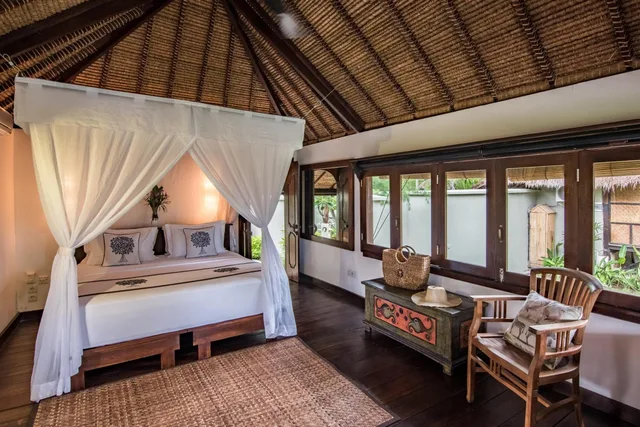 Bungalow, Palm View، Pondok Santi Estate 6/10