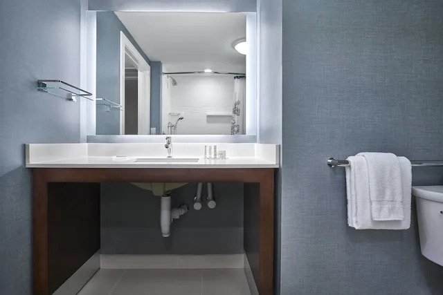 استوديو بسريرين كوين بإطلالة على المدينة بشرفة مع أريكة، Residence Inn Ocean City 4/4