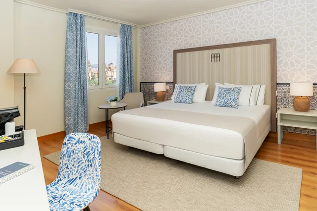 Deluxe, Mosque View، Hesperia Cordoba 3/7
